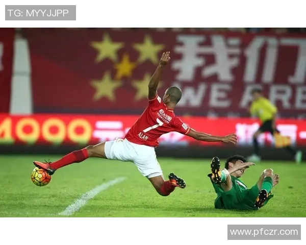 恒大与长春亚泰精彩对决视频回顾全场亮点与精彩瞬间分析